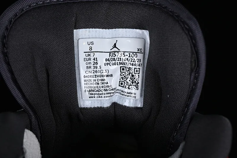 All categories Air Jordan Jordan series basketball shoes Air Jordan 1 Low Z version Jordan 1 Low "Year of the Dragon" AJ1 Joe 1 Year of the Dragon limited cultural and leisure sneakers FJ5735-100